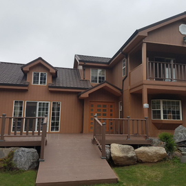 Pocheon Country House Wall and